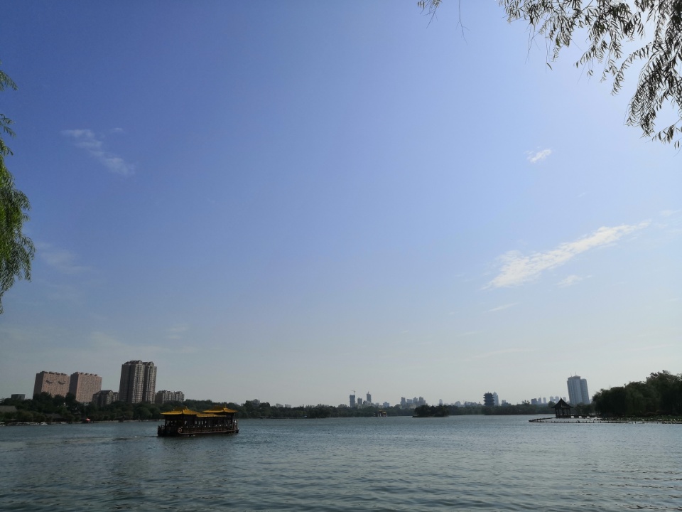 大明湖图片